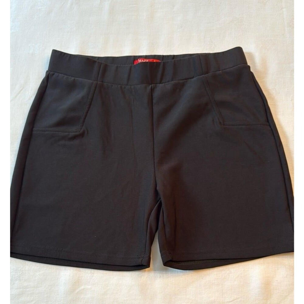 Stretchy womens black shorts size L